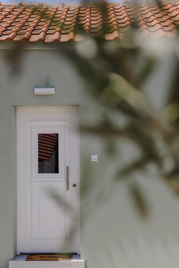 Apartament The Olive House Néa Péramos Zewnętrze zdjęcie