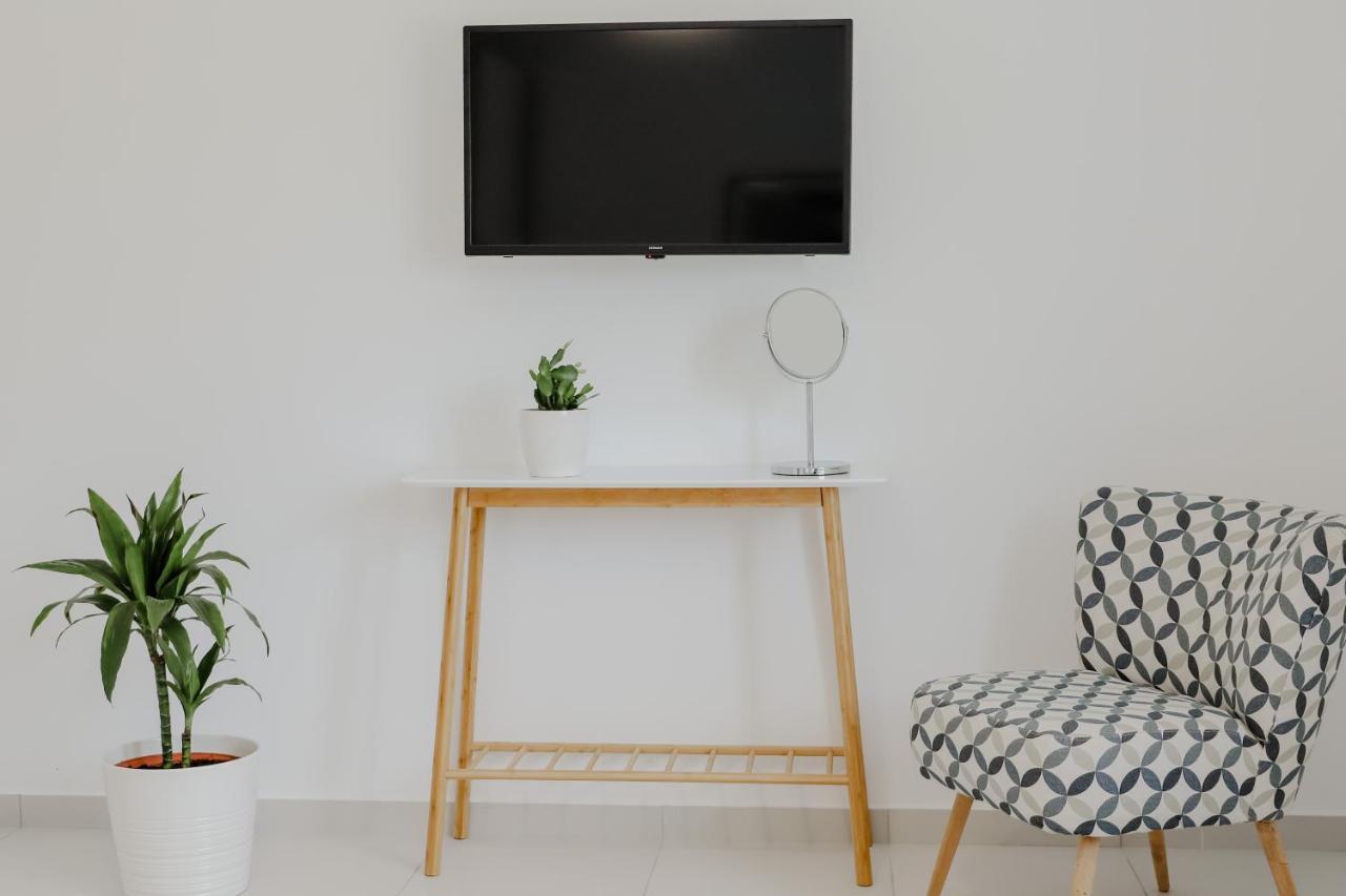Apartament The Olive House Néa Péramos Zewnętrze zdjęcie