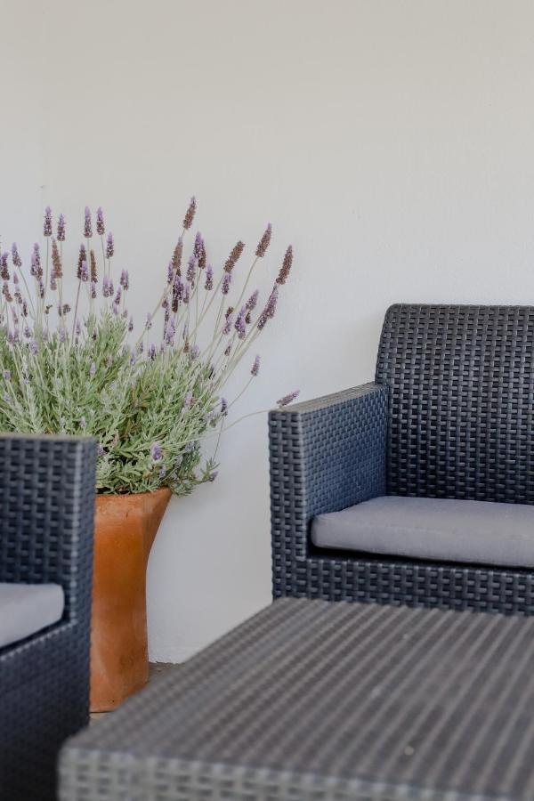 Apartament The Olive House Néa Péramos Zewnętrze zdjęcie