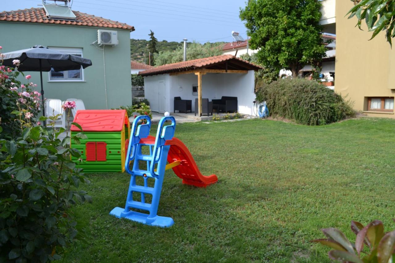 Apartament The Olive House Néa Péramos Zewnętrze zdjęcie